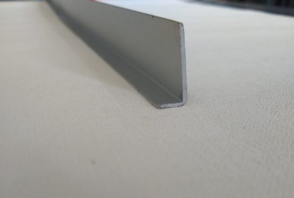 Varilla Angulo Terminacion Aluminio X2500mm Plata 2510 - Imagen 3
