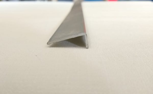 Varilla Angulo Terminacion Aluminio X2500mm Plata 2510 - Imagen 2