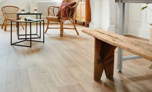 Piso Vinílico Tarkett Iconik 150 Rollo 2m Simil Madera X 1m2 - Imagen 2