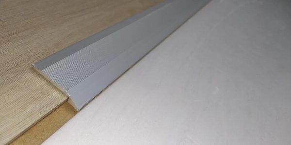 Varilla Desnivel Nivelador Liviano Aluminio X 90cm Plata - Imagen 4