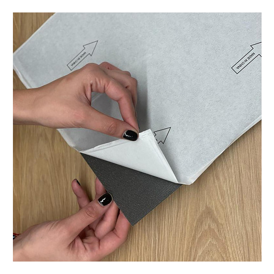 Piso Vinilico Baldosa Autoadhesiva Facil Colocacion X Unidad - Imagen 18